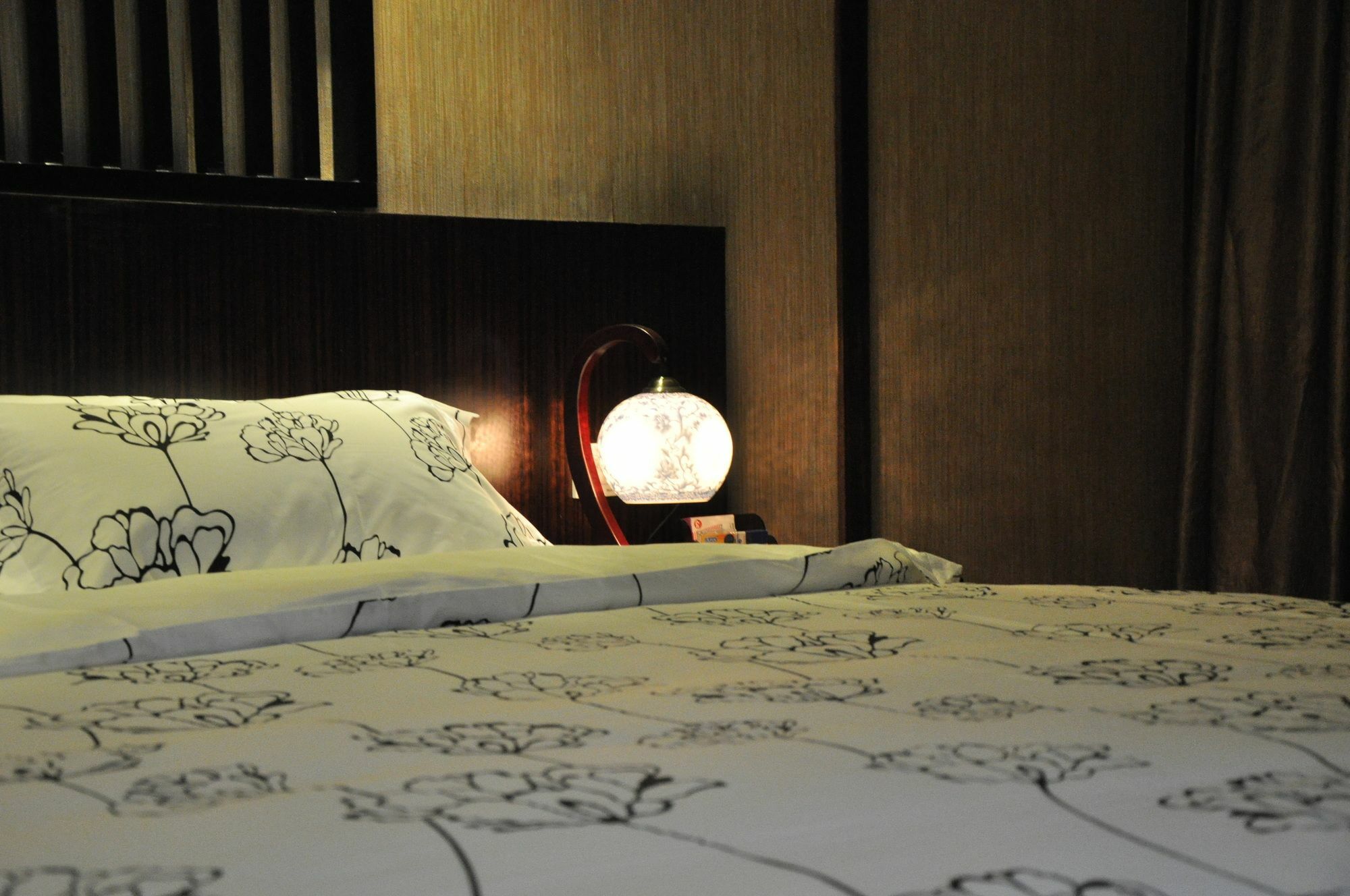 Jing Du Hui Hotel Liaobu Донгуан Екстериор снимка